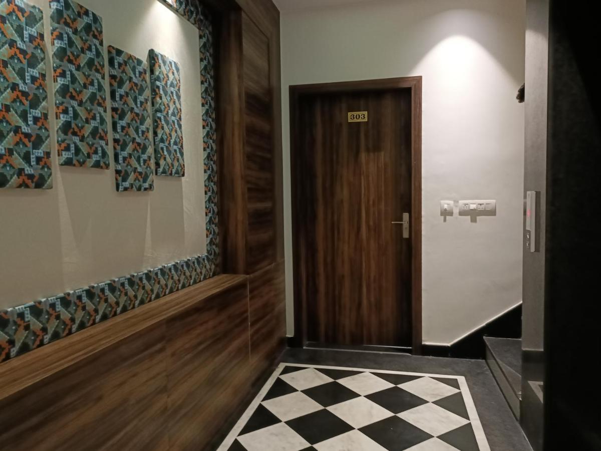 Hotel Vrinda Inn Udaipur Eksteriør bilde