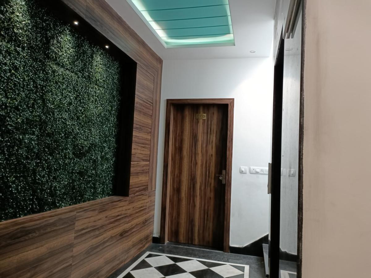Hotel Vrinda Inn Udaipur Eksteriør bilde