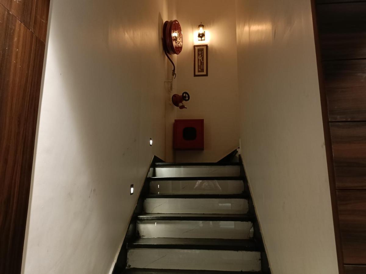 Hotel Vrinda Inn Udaipur Eksteriør bilde