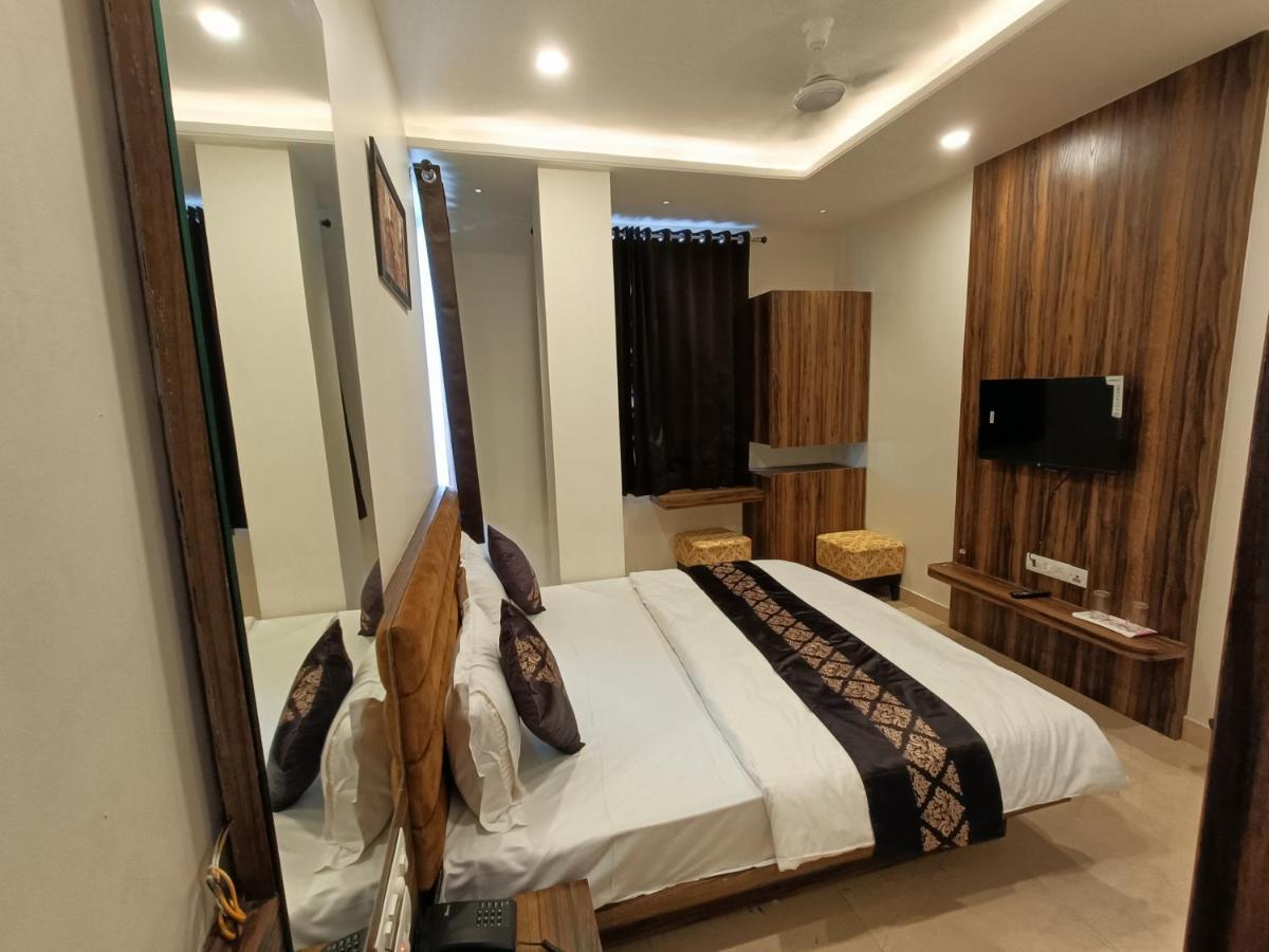 Hotel Vrinda Inn Udaipur Eksteriør bilde