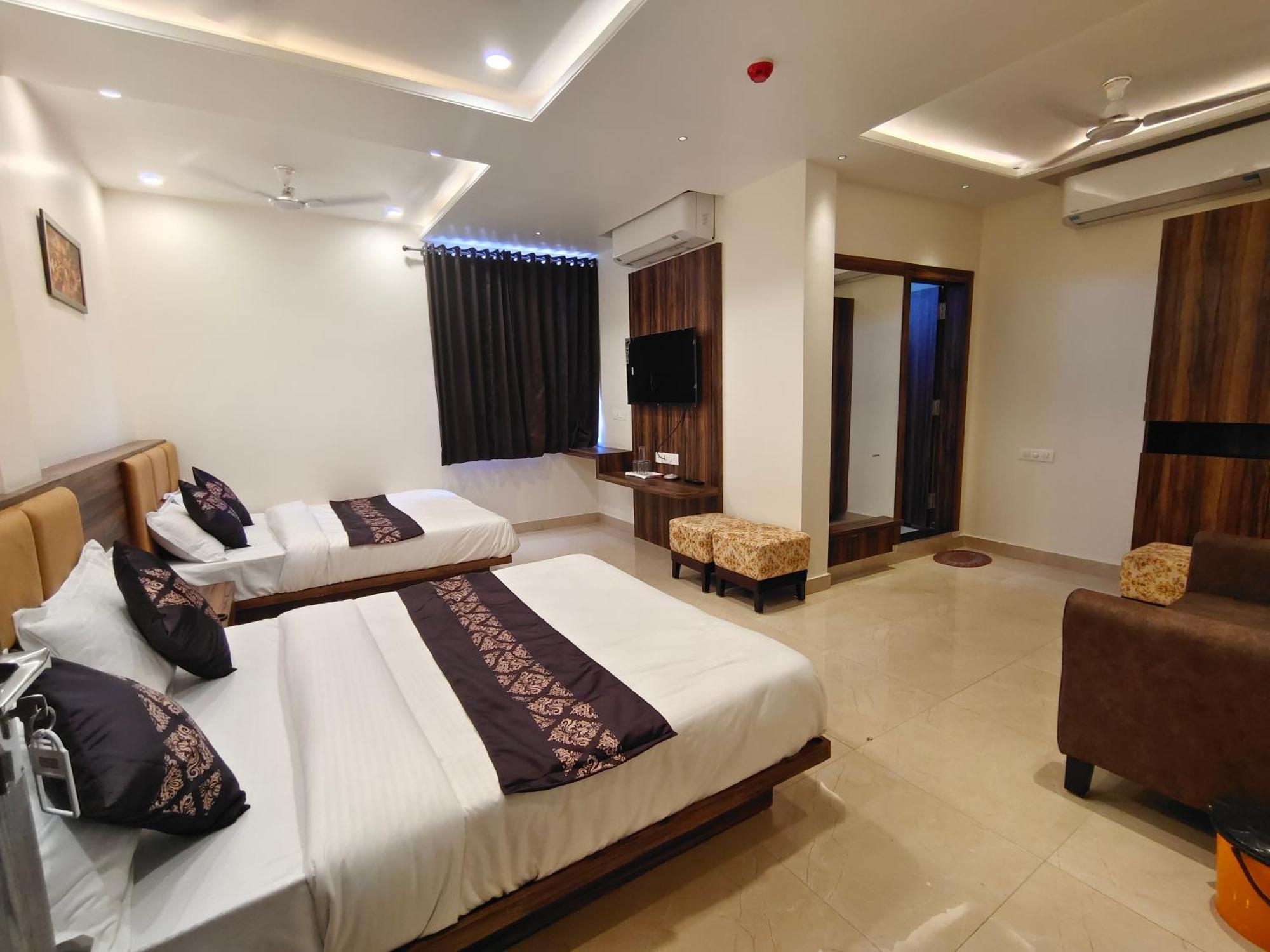 Hotel Vrinda Inn Udaipur Eksteriør bilde